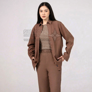 Nueva Llegada, Top de Mujer Más Vendido, Informal, con Logotipo Frontal, 100% Algodón, Transpirable, Ecológico, Material Duradero, Precio Económico - Product Image 1