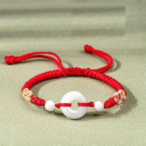 Bracelet en jadeite tressé à la main avec breloque donut en jadeite, style chinois, pour femme - Product Image 1