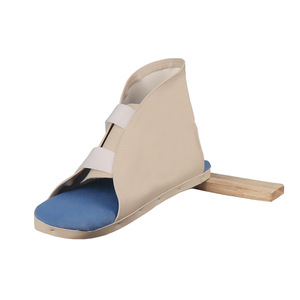 Chaussure anti-rotation avec support de pied en bois en forme de T pour adultes et enfants, soutien réglable pour les pieds des personnes âgées - Product Image 1
