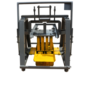 เครื่องทำบล็อก<span class=keywords><strong>คอนกรีต</strong></span>แบบกึ่งอัตโนมัติ QMY2-45 Finisseur Manuel Hourdis Smart Habiterra รุ่น 200 - Product Image 1