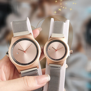 Reloj de Cuarzo de Lujo de Marca Superior para Hombre y Mujer, Reloj de Pulsera Casual de Moda para Parejas, Montres Femme, Caja de Aleación, Esfera de Cristal, Hangzhou - Product Image 4