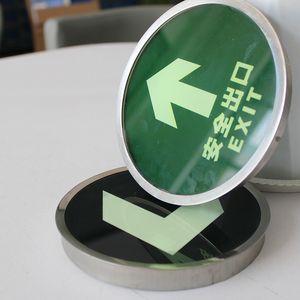 Panneau de signalisation de sortie lumineux solaire rechargeable en acier inoxydable et verre, 150 mm de diamètre, pour usage souterrain - Product Image 3