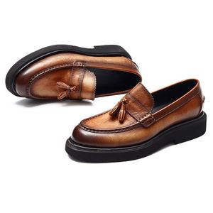Chaussures pour hommes en cuir souple à semelle épaisse, style britannique décontracté, avec pompons, en cuir véritable, best-seller transfrontalier - Product Image 4