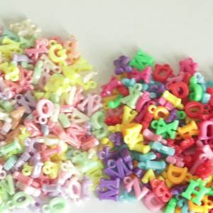 Popular Design <b>Plastic</b> Mixed Single <b>Letter</b> Acrylic Loose Bead Strap Colored Strap Hanging DIY Jewelry Accessories - Product Image 2