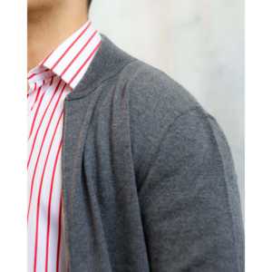 Pull en cachemire mélangé gris-2 pour homme Heyfoo, fermeture éclair, logo et motif brodés, tricoté, hiver/automne, approvisionnement ODM, matière mohair - Product Image 5