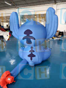 CH Bambola Pubblicitaria Gonfiabile Gigante di Stitch per Decorazioni di Centri Commerciali Include Soffiatore e Pallone - Product Image 4