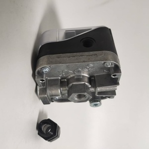 Pressostat KromSchroder DG500B 3 G1 2 SPDT Air IP22 Plastique Fabrication - Product Image 3