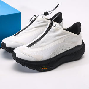 Zapatillas Deportivas de Diseño de Lujo, Hokas Personalizadas, Cómodas y Transpirables, Zapatos Deportivos para Hombre, para Caminar al Aire Libre, Correr como en las Nubes - Product Image 1