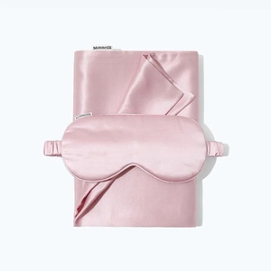 Penjualan Terbaik Sarung Bantal Satin dan Masker Mata <span class=keywords><strong>Set</strong></span> Penutup Bantal Sutra Satin dengan <span class=keywords><strong>Set</strong></span> Masker Mata Tidur - Product Image 2