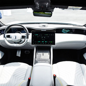 Precio en China del Auto Deportivo Eléctrico de Nueva Energía AVATR 11 Smart Ultra Auto 700 Ev 4WD AWD de Huawei Changan, SUV de Lujo 2024 2025 2026 - Product Image 5