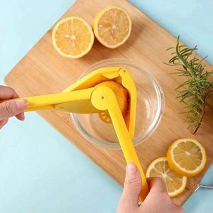 Factory Direct Sale Handheld Manual Lemon Squeezer PP Plastic Fruit <b>Press</b> to Extract Fresh Water Juice - Product Image 5