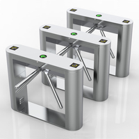Portique tournant trépied portable à 3 bras en acier inoxydable, protection IP65, moteur sans balais, scanner d'empreintes digitales bidirectionnel, code QR