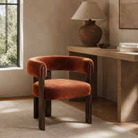 Fauteuil de salle à manger moderne de luxe en velours roux, fauteuil en bois foncé avec dossier à coussin pour projets hôteliers et villas, fabricant OEM