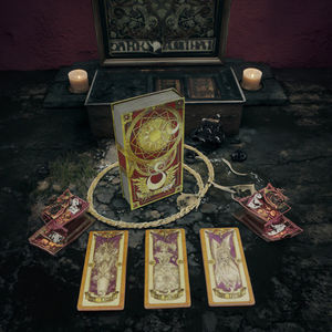 定制塔罗牌印刷，带有古董金箔和压花细节，环保复古神秘美学 - Product Image 1