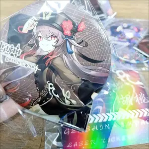 6 pièces jeu dessin animé Genshin Impact cadeau ensemble <span class=keywords><strong>Hu</strong></span> <span class=keywords><strong>Tao</strong></span> Collection jouet porte-clés Laser Badge Lomo carte carte postale Laser carte manches cadeau - Product Image 5