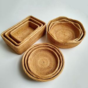 Set di Cesti Portaoggetti <span class=keywords><strong>in</strong></span> Rattan Intrecciato a Mano, Cesto <span class=keywords><strong>per</strong></span> Frutta <span class=keywords><strong>in</strong></span> <span class=keywords><strong>Vimini</strong></span> <span class=keywords><strong>per</strong></span> <span class=keywords><strong>Pane</strong></span>, Snack, Pasticcini, Tavolino da Caffè, Cucina, Arredamento Casa - Product Image 1