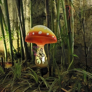 Lanterne décorative d'extérieur en résine époxy, motif champignon sculpté, étanche, pour jardin, lumière féerique solaire - Product Image 3