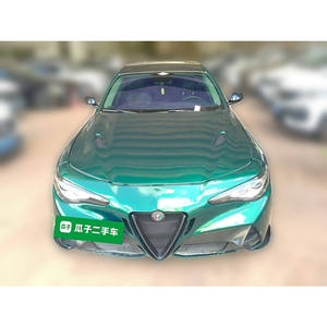 Guazi <span class=keywords><strong>Prix</strong></span> de gros <span class=keywords><strong>Alfa</strong></span> Romeo <span class=keywords><strong>Giulia</strong></span> essence 2.0 voiture d'occasion RWD 5 sièges - Product Image 2