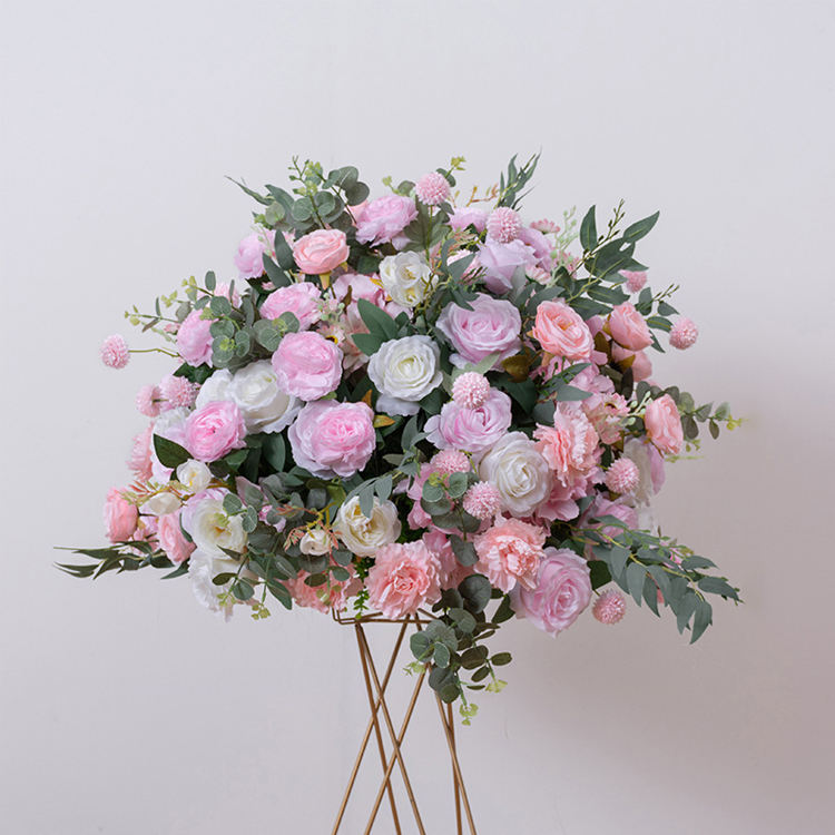 ชมพูและขาว