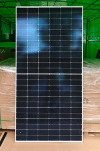 Panneau solaire 550 Watts HL Ae Panneaux solaires avec 550 W <span class=keywords><strong>Max</strong></span>. Puissance N-Type Perc Topcon HJT Couvercle avant en verre OEM Power Cadre en aluminium - Product Image 2