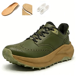 Chaussures de sport décontractées en cuir véritable à bout large, personnalisables OEM, respirantes et perforées, idéales pour la course pieds nus et le travail au bureau - Product Image 5