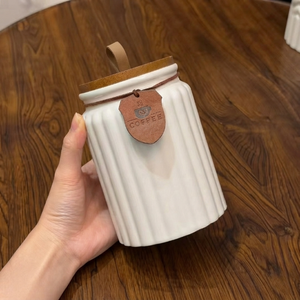 Minimalist 3 Parçalı Seramik Kahve Şeker Çay Saklama Kabı Seti Ahşap Kaşıklarla Birlikte Çevre Dostu Mutfak Tezgahı Saklama Kavanoz Seti - Product Image 6