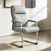 Chaise de bureau de direction ergonomique en cuir à dossier arqué, style moderne minimaliste avec structure en bois