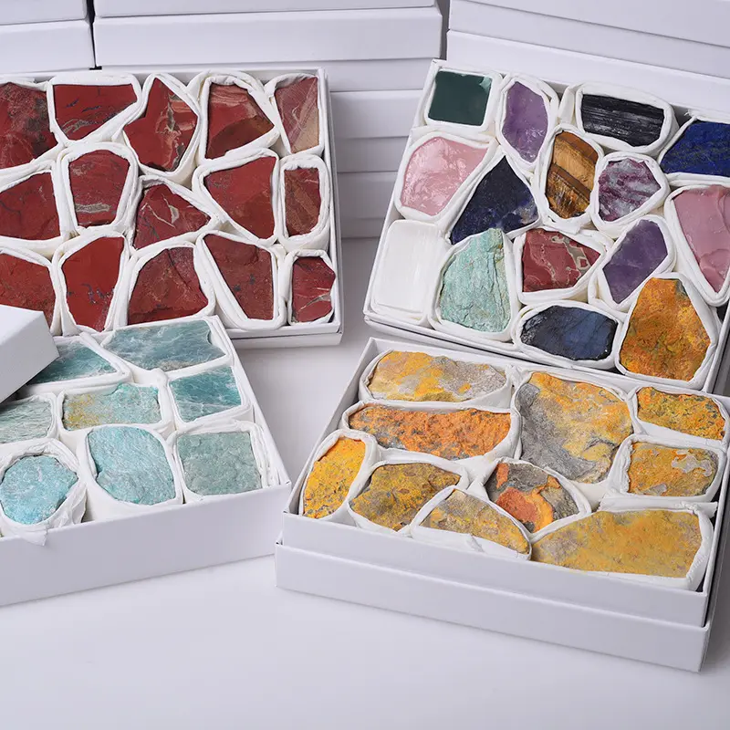 Wholesale Natural Crystal Box Set Healing Raw Crystal Rough Stone Rose Quartz Fluorite Crystal Gift Box