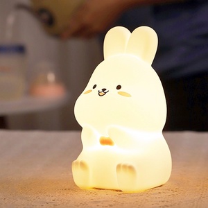 Luces multicolores Touch Kids Cartoon Nursery Venta caliente Silicona Mesita de noche Lindo Led Mini Lovely Bunny Silicone Night Light - Product Image 1