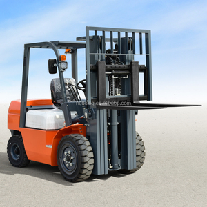 Empilhadeiras Diesel Multifuncionais de 3,5 Toneladas e 4 Toneladas Combinando Elevação, Carga e Descarga CPD30 AWD Pneus Sólidos Offroad - Product Image 3