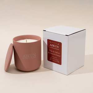 เทียนหอมถั่วเหลือง AIKUN OEM แบบกำหนดกลิ่นเอง บรรจุในขวดแก้ว ทำมือ สำหรับใช้ในบ้าน สปา ผ่อนคลาย กลิ่นอโรมาเธอราพี เหมาะสำหรับเป็นของขวัญ - Product Image 2