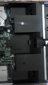 Serveur en rack PowerEdge R7525 avec 12 baies de disques durs de 3,5 pouces, processeur EPYC 7252, 2x1 Go RDIMM - En stock - Product Image 3