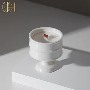 C & H批发高品质木质灯芯白色蜡烛，带定制香味