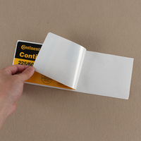 Rouleau d'étiquettes adhésives de pneu à colle forte en PET brillant imperméable personnalisé pour pneus