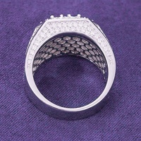 Bague Chevalière Homme en Argent Sterling 925 avec Triple Halo et Grappe de Moissanite GRA D Color Bling Iced Out, Passe le Testeur de Diamant