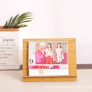 ขาตั้งปฏิทินไม้รูปสี่เหลี่ยมผืนผ้าดีไซน์เรียบง่ายสำหรับตกแต่งโต๊ะทำงานห้องนั่งเล่นห้องนอนใช้โครงไม้เนื้อแข็ง - Product Image 2