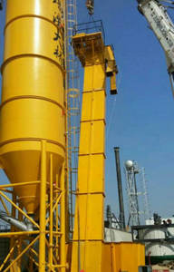 ناقل حزامي من الفولاذ المقاوم للصدأ NE15 مع رافعة دلوية لمصانع التصنيع، آلة تغذية رفع عمودية متينة بسرعة 50 متر/دقيقة - Product Image 5