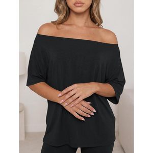 Fisoew Ensemble de détente pour femme, t-shirt oversize et short de motard, tenue assortie respirante pour l'été - Product Image 2