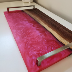 Bandeja de Madera de Resina Epoxi Hecha a Mano, Diseño Elegante Inspirado en el Océano, Perfecta como Tabla de Servir Decorativa para Hotel - Product Image 1