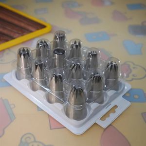 Boquillas <span class=keywords><strong>de</strong></span> Metal <span class=keywords><strong>de</strong></span> Calidad para Decoración <span class=keywords><strong>de</strong></span> Pasteles <span class=keywords><strong>con</strong></span> Estuche <span class=keywords><strong>de</strong></span> Almacenamiento para Repostería Profesional y Diseños Creativos <span class=keywords><strong>de</strong></span> Glaseado - Product Image 1