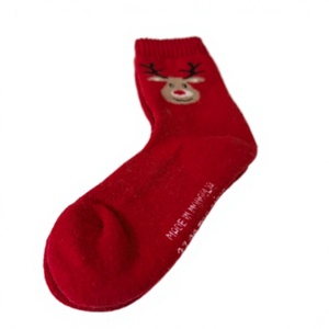 Wholesale Red Christmas Reindeer Print Crew <b>Socks</b> <b>Women</b> <b>Thick</b> Warm Knitted Winter Daily Wear Made In Mongolia - Product Image 1