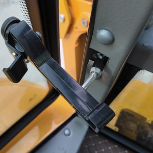 Compacte 4x4 <span class=keywords><strong>mini</strong></span>-wiellader graafmachine met <span class=keywords><strong>1</strong></span> <span class=keywords><strong>ton</strong></span> draagvermogen, emmer, CE-gecertificeerd, Euro V-emissienorm, te koop - Product Image 5