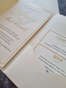 Ensemble d'invitations de mariage de poche à trois volets différent lieu tirage au sort enveloppe de poche texturée Rsvp Invitations de mariage ivoire - Product Image 4