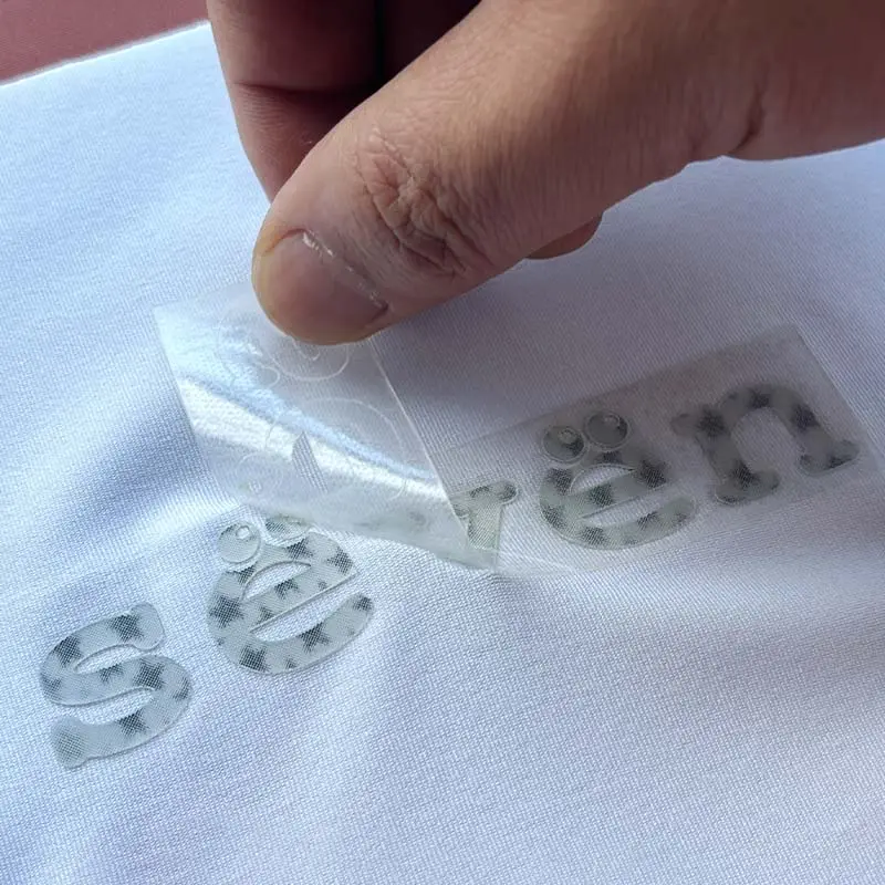 Remendos de transferência de calor de silicone impressos em TPU de ferro 3D personalizados para roupas com logotipo de borracha colorido