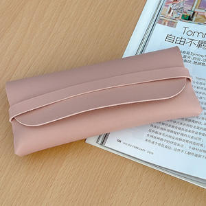 <span class=keywords><strong>2026</strong></span> Hochwertige Neue Designer-Brillenetuis aus PU-Leder Sonnenbrillen-Etui aus China - Product Image 3