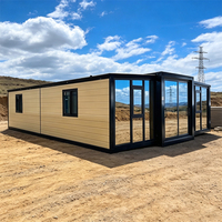 Salle d'exposition mobile préfabriquée écoénergétique et prête pour l'énergie solaire, idéale pour les événements de marques durables