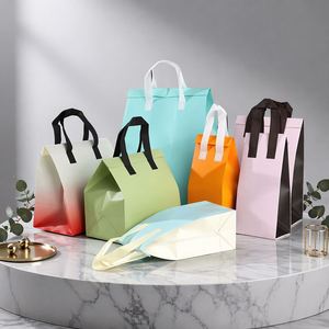 Sac isotherme pour déjeuner en PP non tissé, écologique, à ultrasons, personnalisé, laminé, sac thermique pour aliments, prix d'usine - Product Image 1
