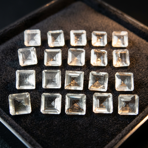Pierre précieuse en quartz naturel de qualité supérieure, taille princesse 10x10MM, du fabricant indien – Pierres précieuses en vrac à prix réduit - Product Image 4