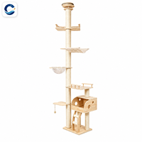 Arbre à chat en bois massif du sol au plafond, tour haute pour chat avec grande capsule spatiale, lit suspendu pour chat, finition bois clair naturel