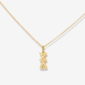 Collar con Colgante de Letra Griega Kappa Delta KD, Minimalista, de Acero Inoxidable, Impermeable, para Hermandad - Product Image 1
